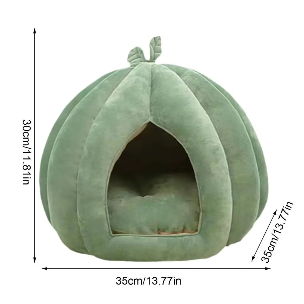 Enclosed Pumpkin Cat Bed