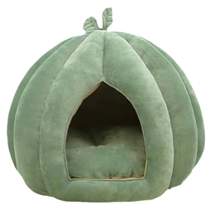 Enclosed Pumpkin Cat Bed