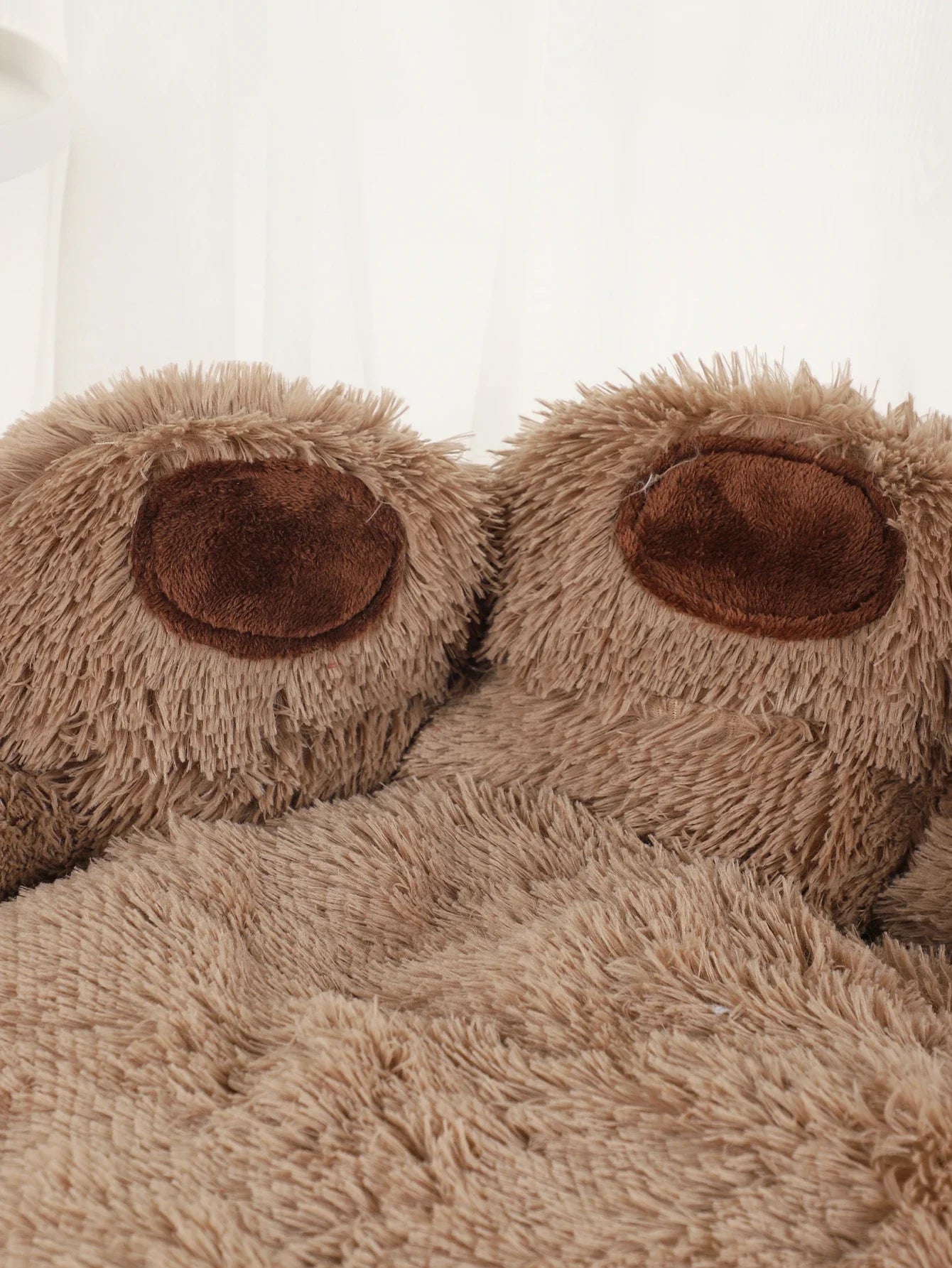 Fluffy Winter Dog Bed